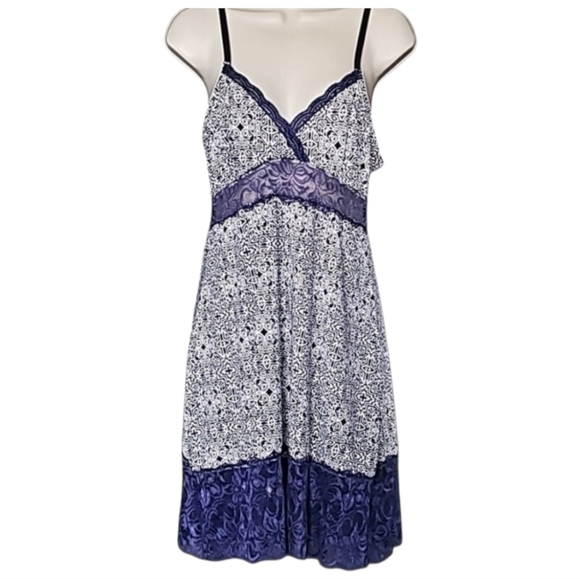 πππππ’π₯ $ππ Marilyn Monroe blue navy and white geometrical chemise New - Picture 1 of 12